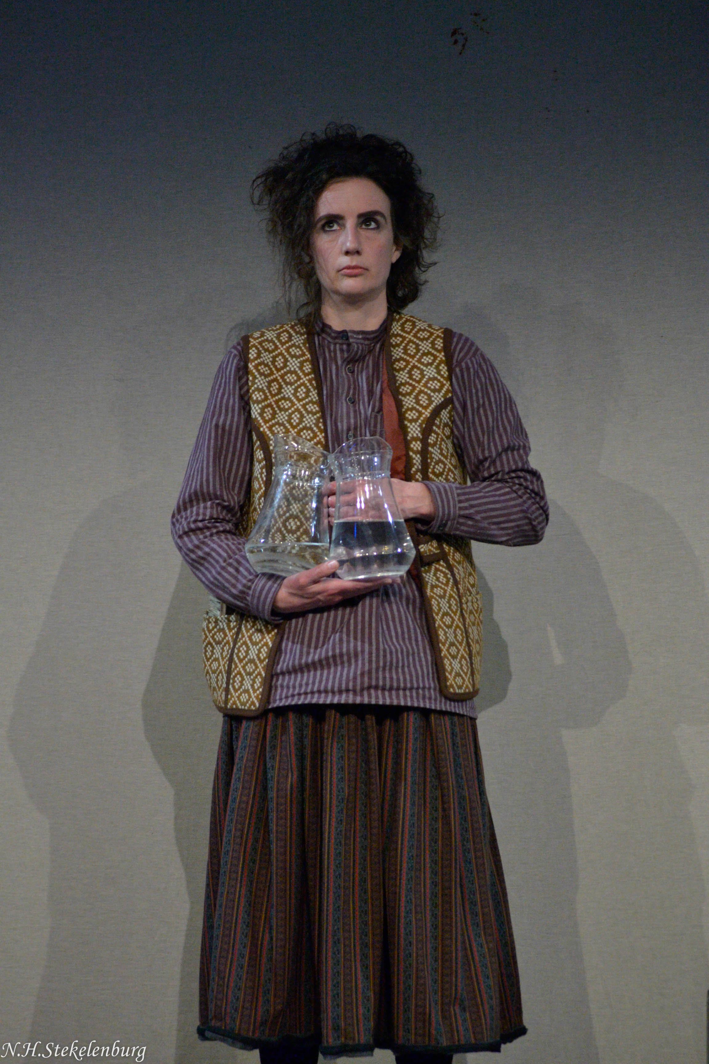 Het Huis van Bernarda Alba — beeld 12